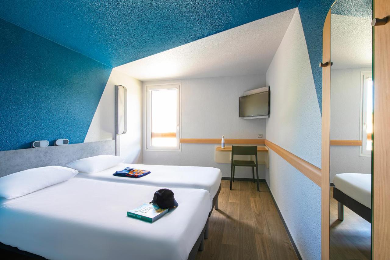 Ibis Budget Grenoble Voreppe Exterior photo